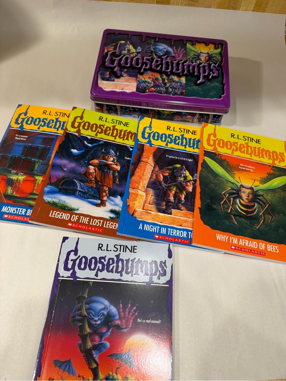 Goosebumps Book Tin Set R.L. Stine Horror 90s Kids Edition Lot Box Scholastic